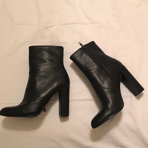 Brand New Steve Madden Black Booties Size 7